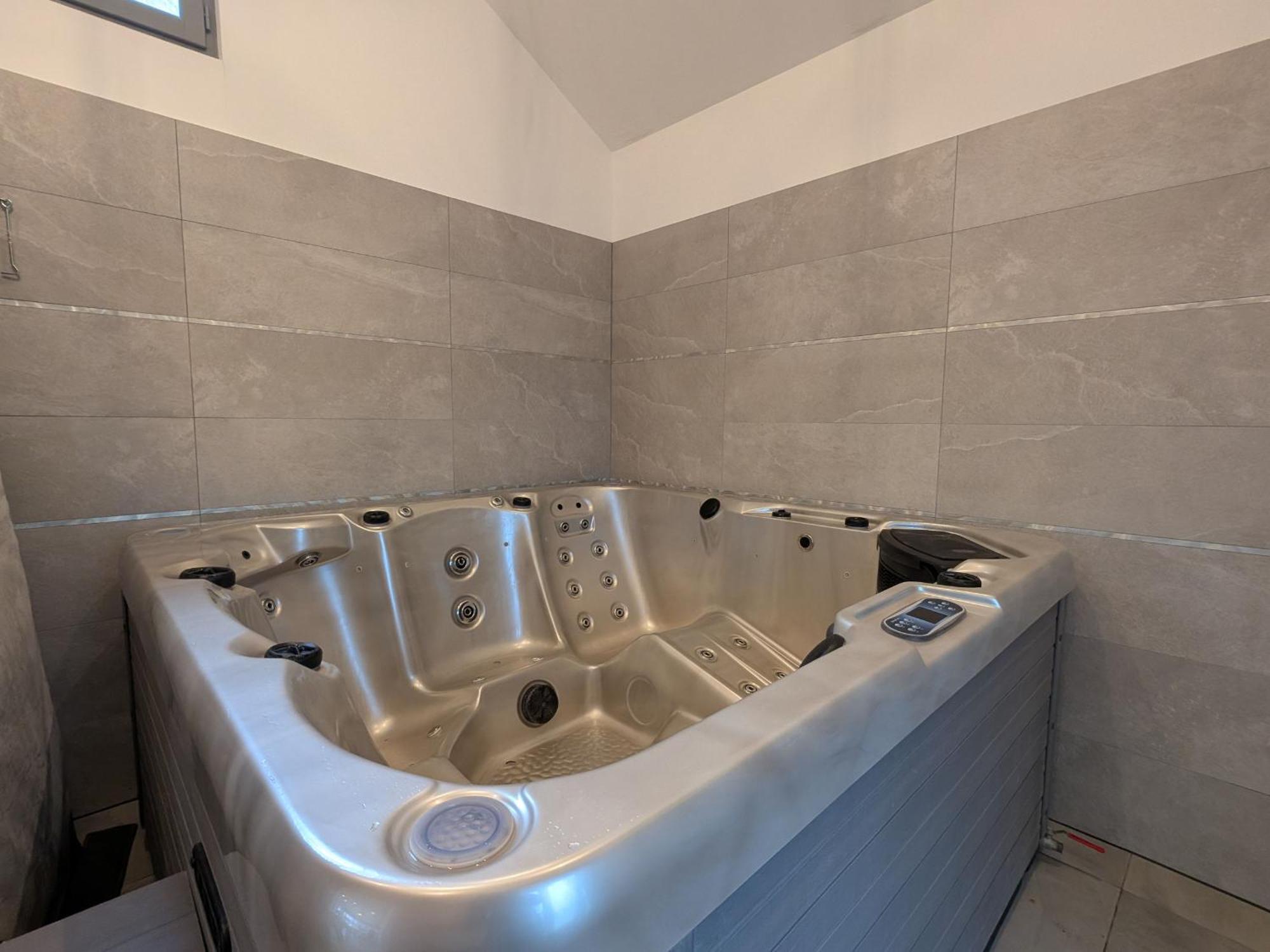 Evasion Vosgienne: Chalet De Luxe, Spa, Sauna, Proche Randos Et Stations De Ski - Fr-1-589-313 Fresse-sur-Moselle Exteriér fotografie
